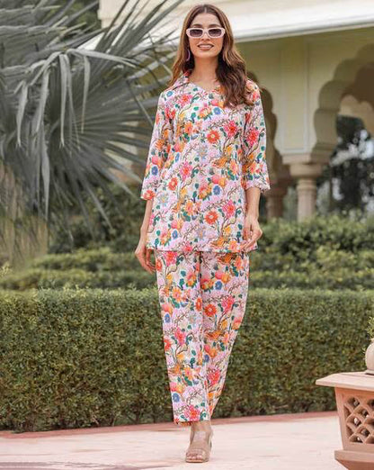 🌸 Floral Paradise Women’s Cordset 🌸